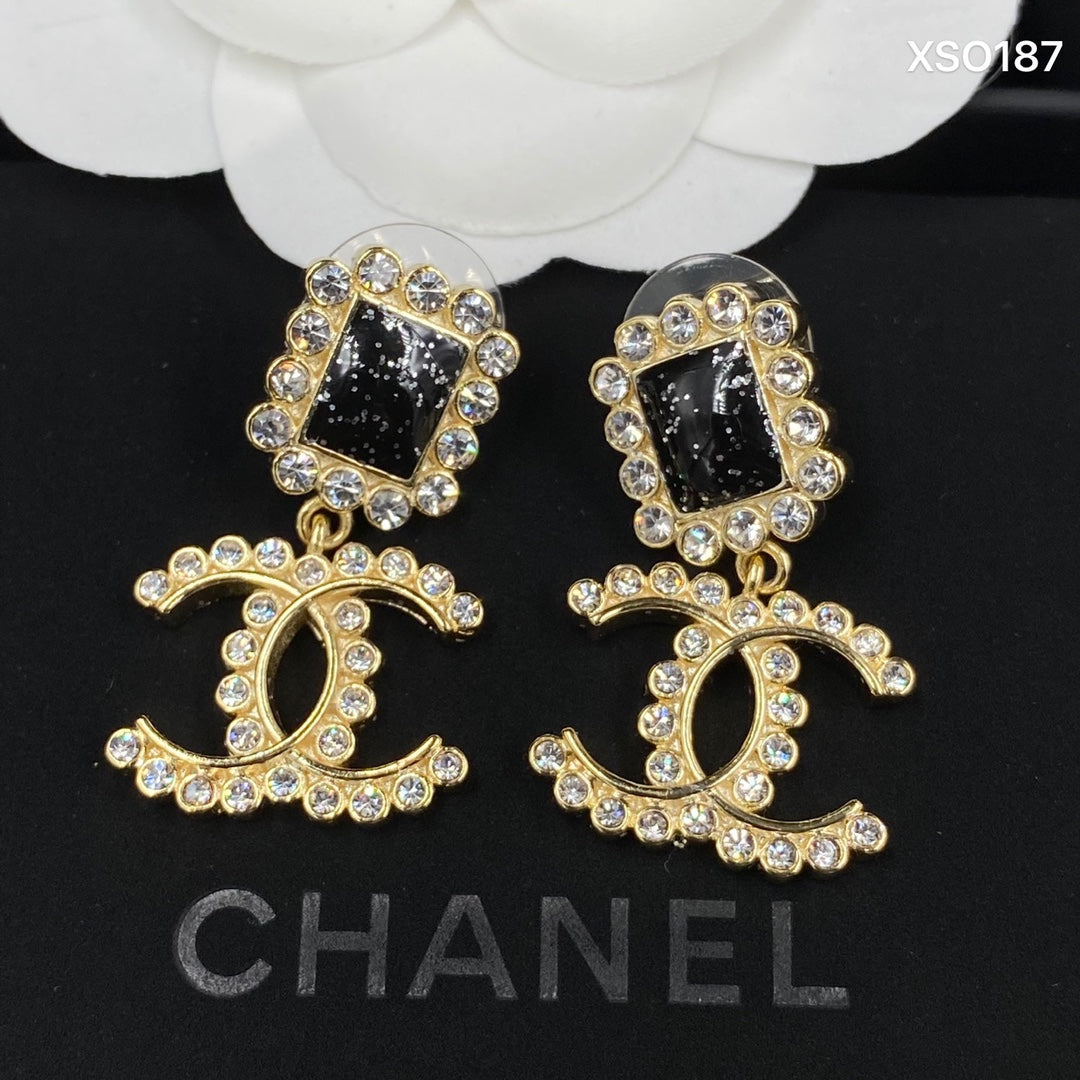 Vintage Earrings Luxury