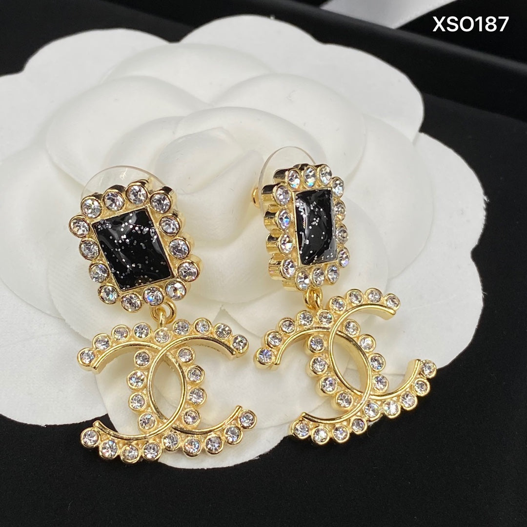 Vintage Earrings Luxury