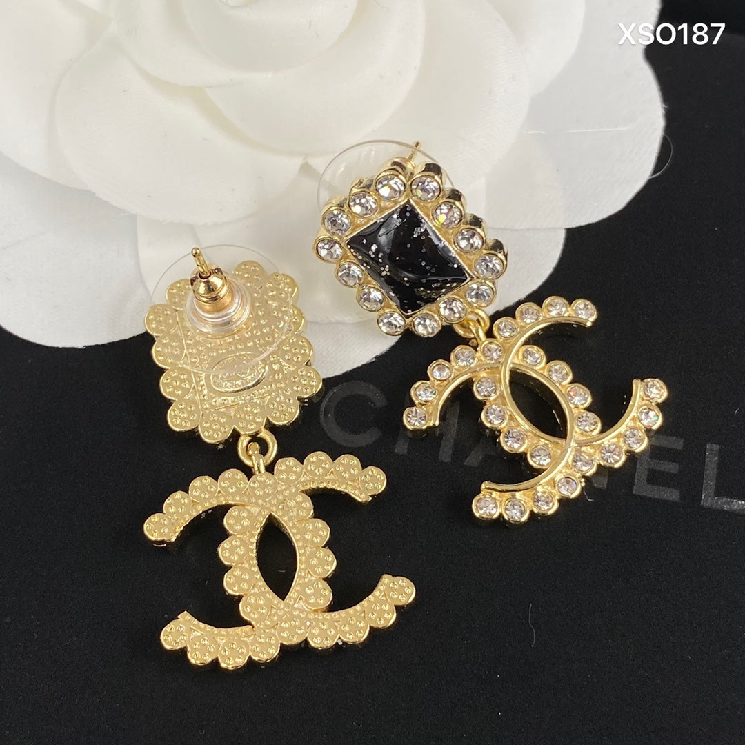 Vintage Earrings Luxury