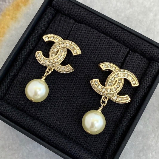 Crystals Pearl Drop Earrings Gold Tone NWTB