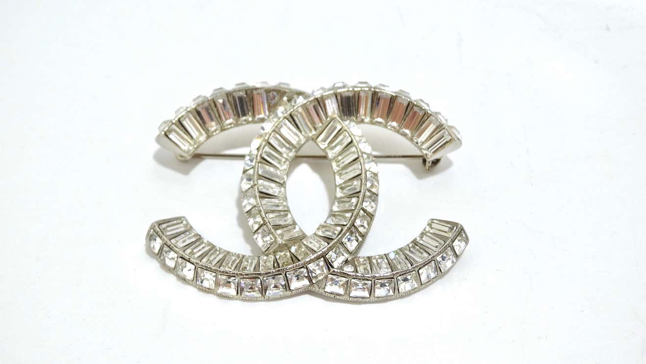 CHANEL Baguette Crystal CC Brooch Silver 432481
