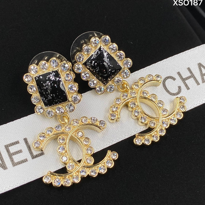 chanel black clip on earrings